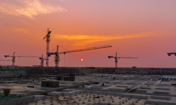 夕陽(yáng)下的希冀 中原公司 鮑翰青 攝.jpg